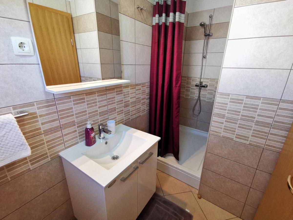 Apartments Maja Dramalj Luaran gambar